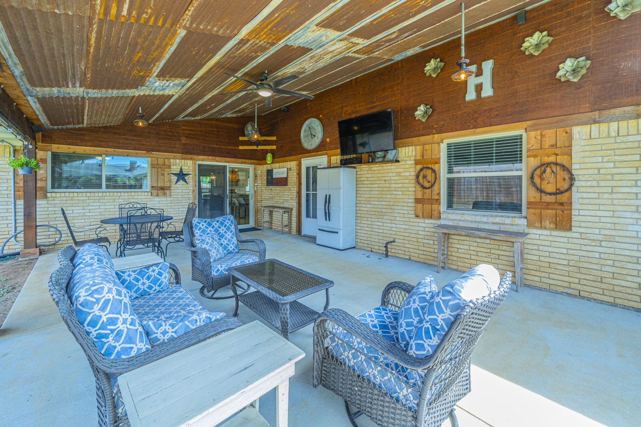 210 Bexar Drive Highland Village TX 75077