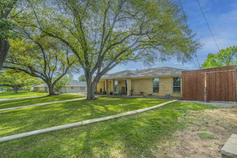 210 Bexar Drive Highland Village TX 75077