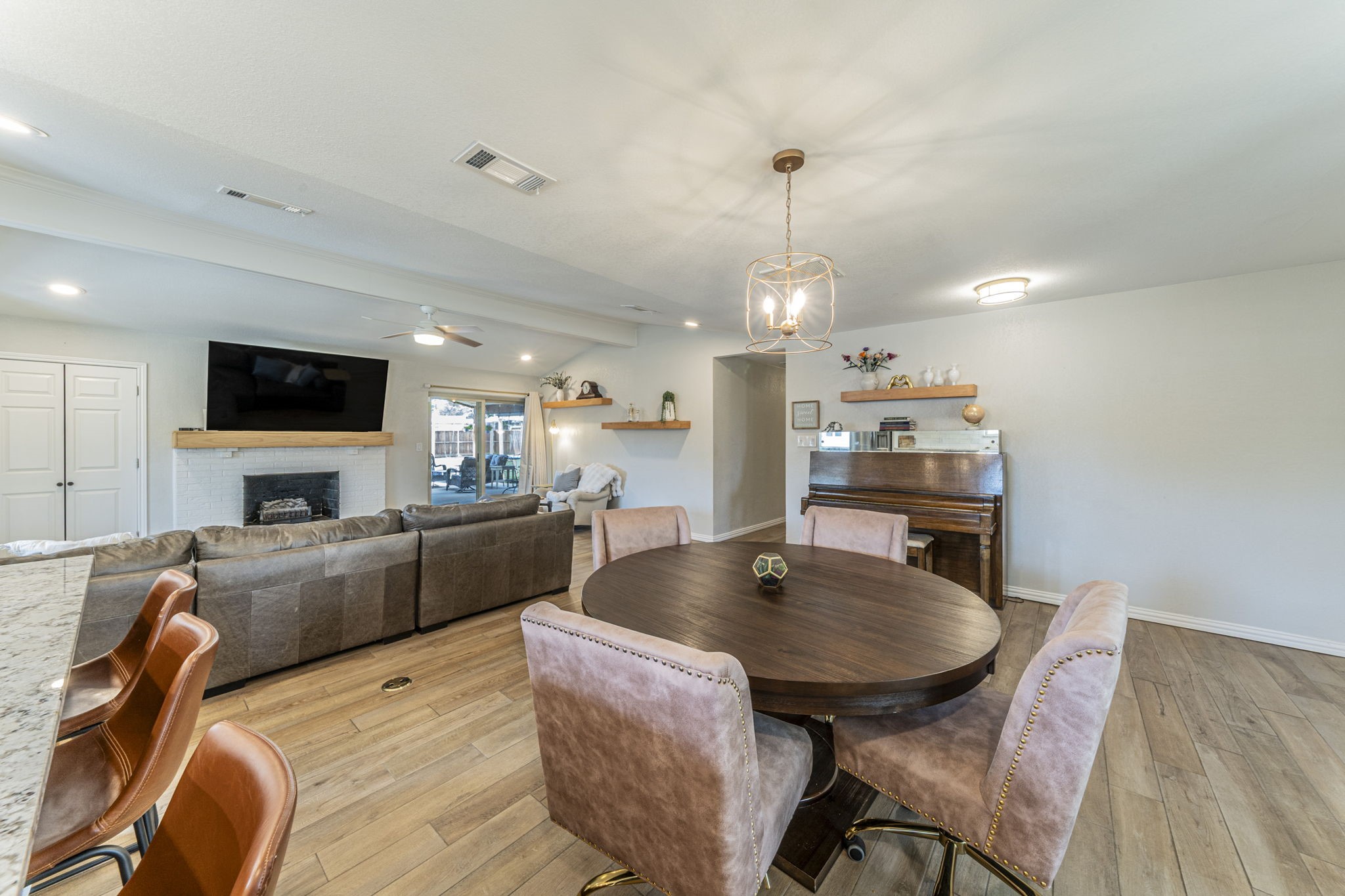 210 Bexar Drive Highland Village TX 75077