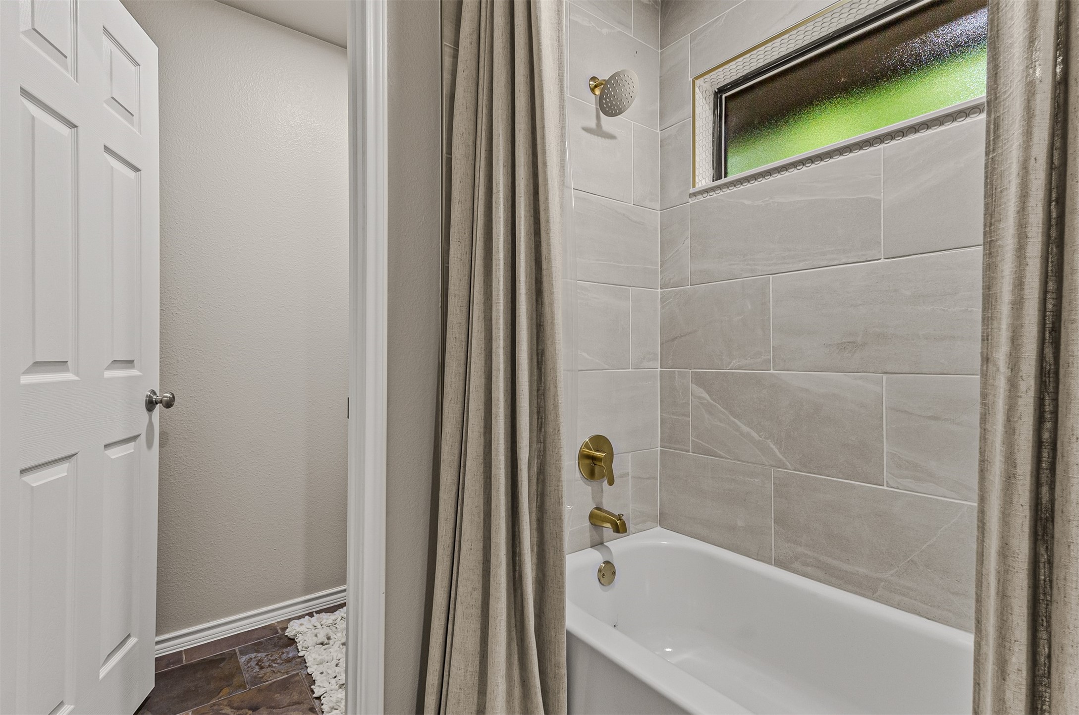 129 Donna Drive Gun Barrel City TX 75156