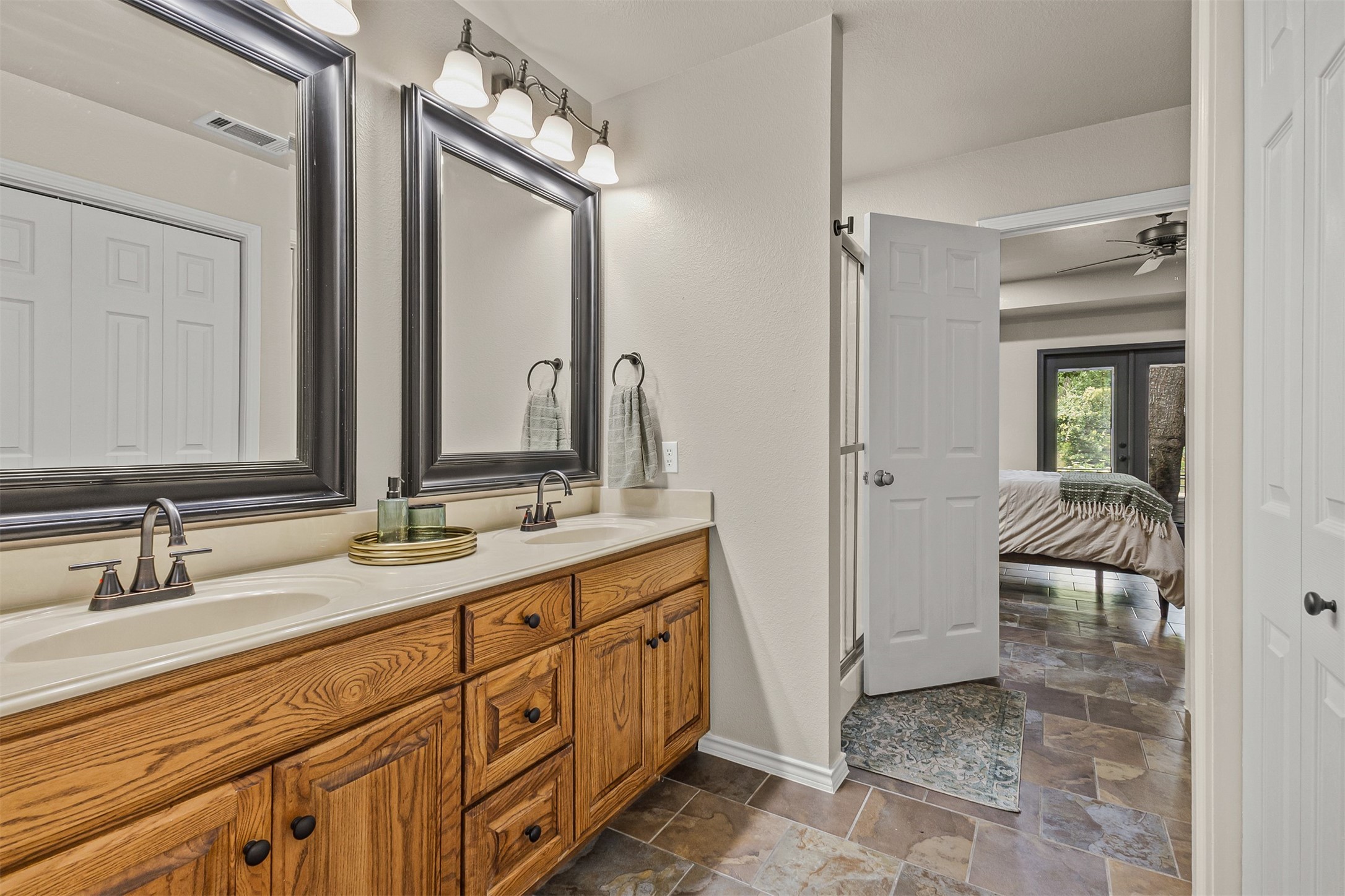 129 Donna Drive Gun Barrel City TX 75156