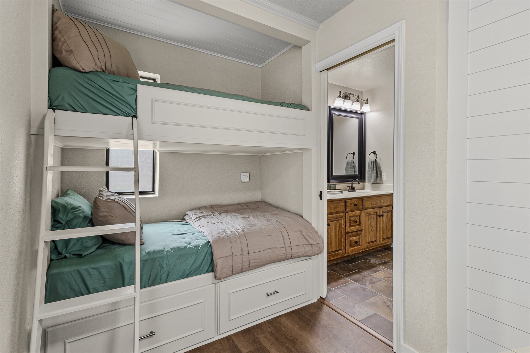 129 Donna Drive Gun Barrel City TX 75156