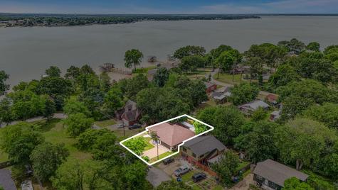 129 Donna Drive Gun Barrel City TX 75156