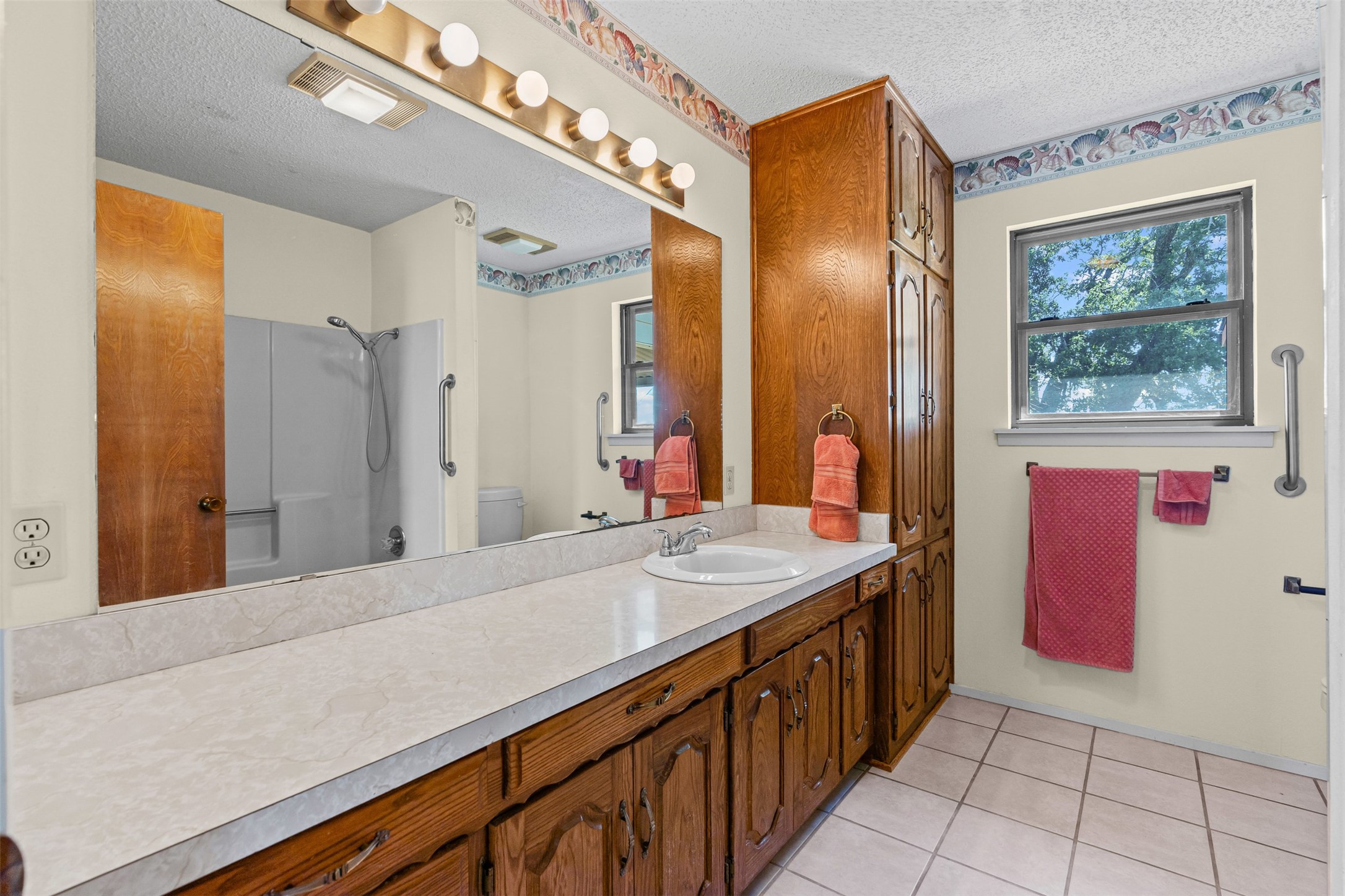 237 Hcr 1444 Blum TX 76627