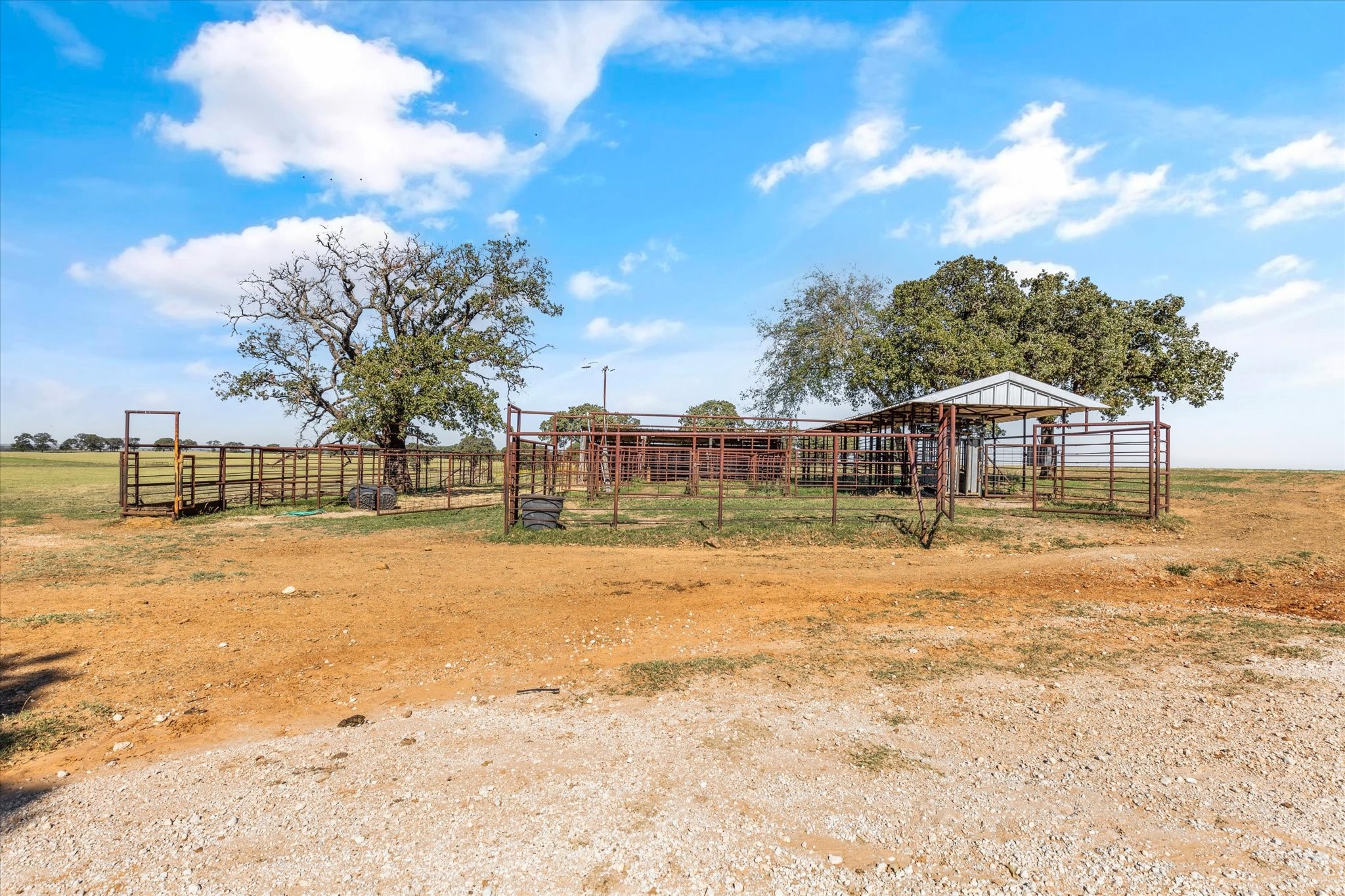 237 Hcr 1444 Blum TX 76627