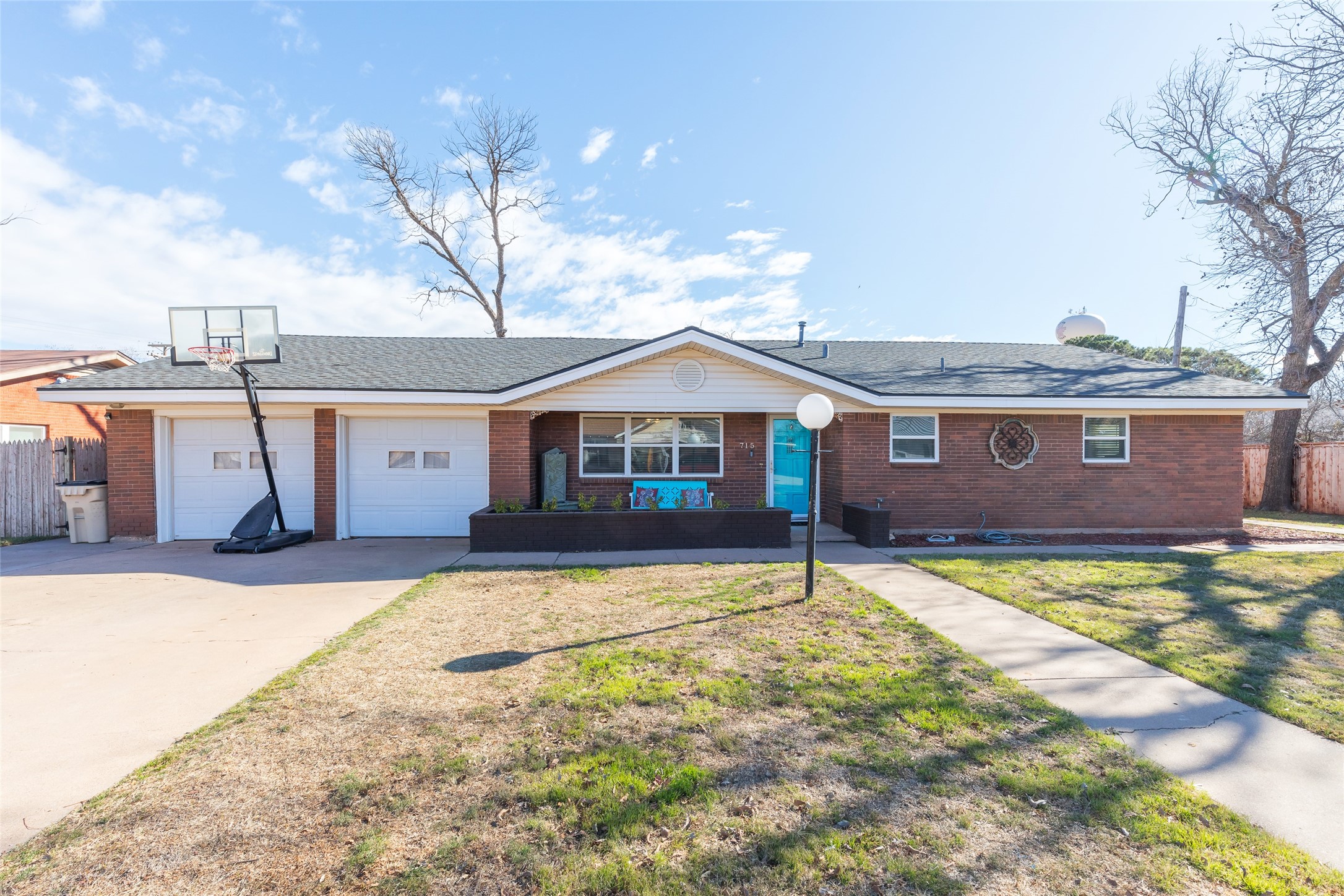 715 Avenue J Anson TX 79501