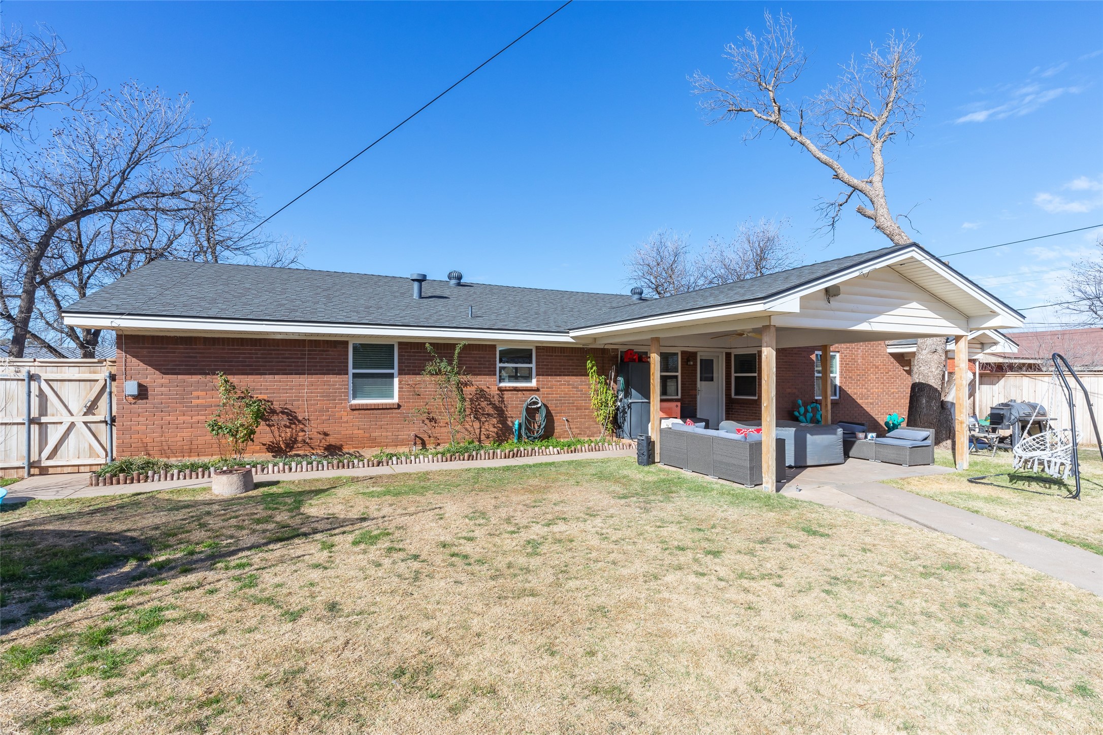 715 Avenue J Anson TX 79501