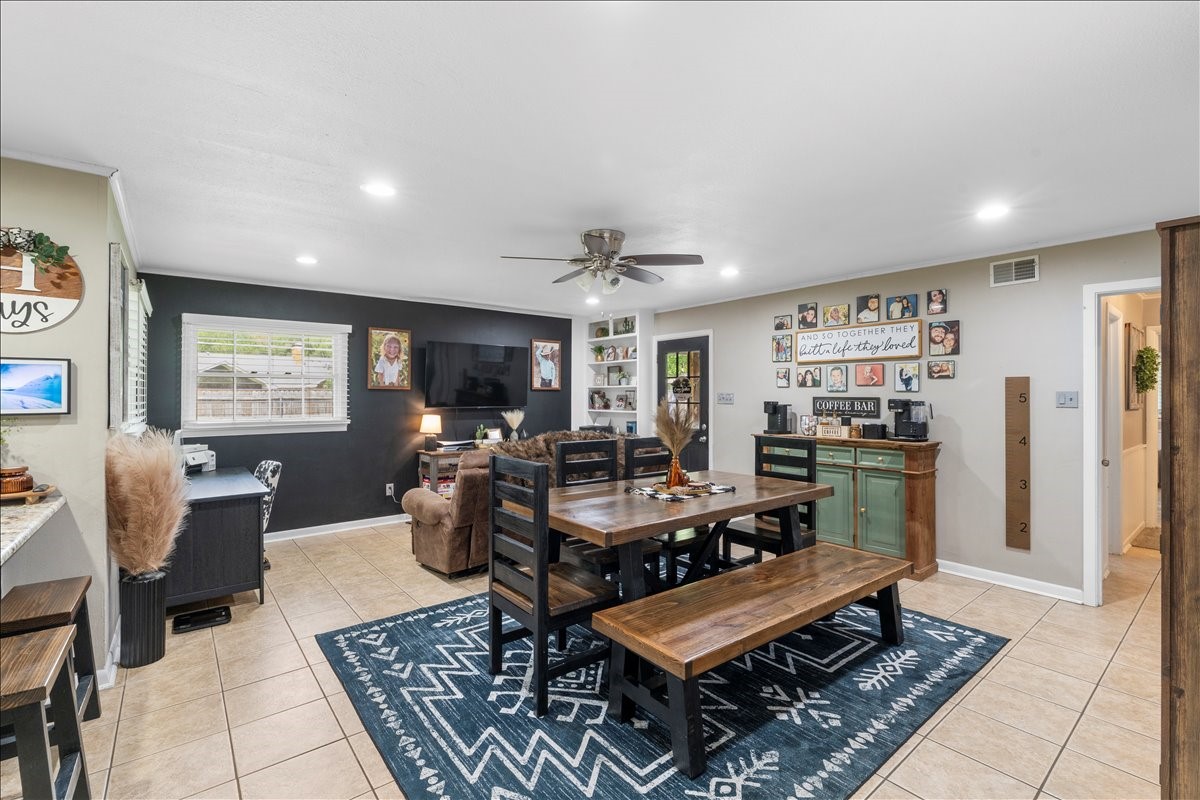 1904 W 4th Avenue Corsicana TX 75110