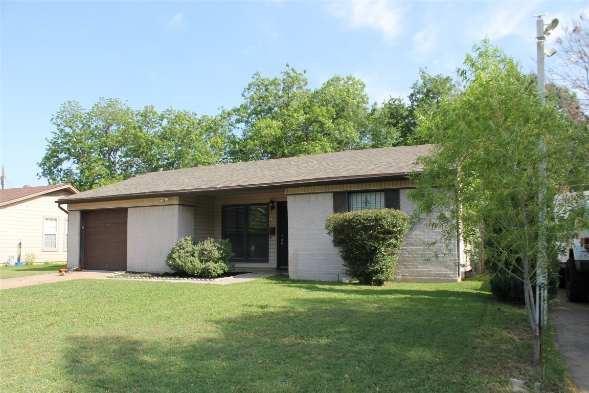 1907 Cartwright Street Irving TX 75062