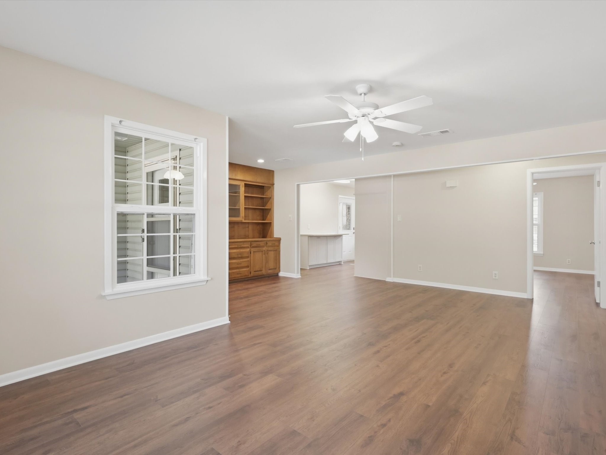 2210 Robinwood Lane Denton TX 76209