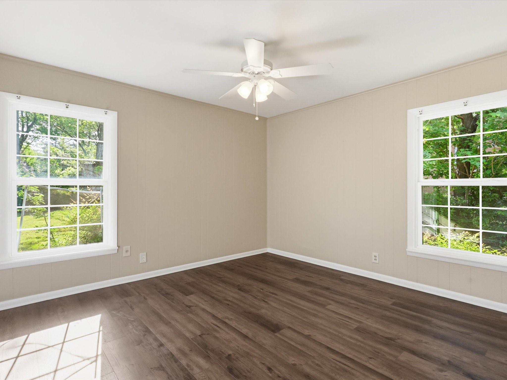 2210 Robinwood Lane Denton TX 76209