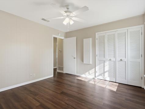 2210 Robinwood Lane Denton TX 76209