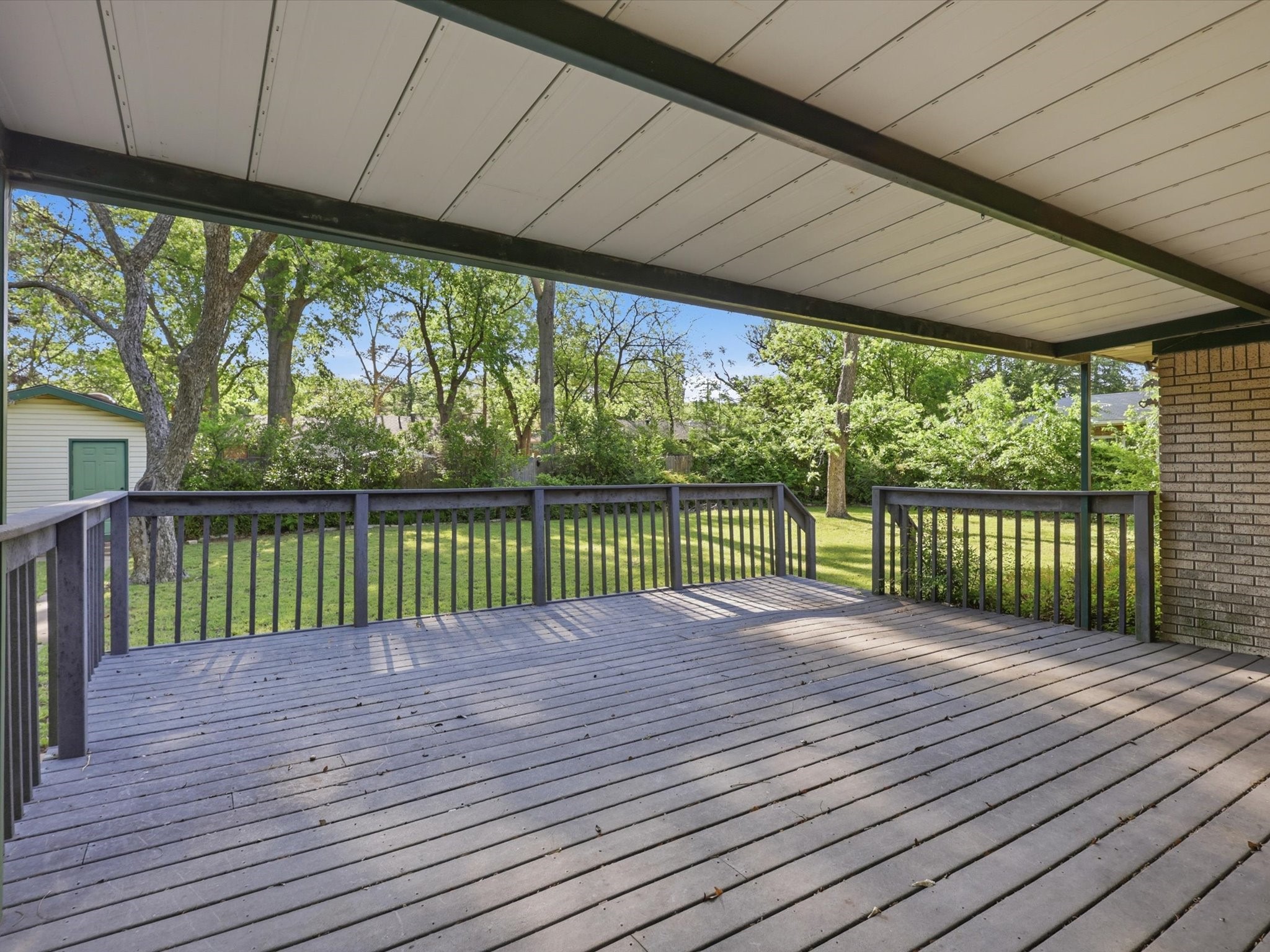 2210 Robinwood Lane Denton TX 76209