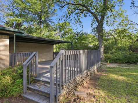 2210 Robinwood Lane Denton TX 76209