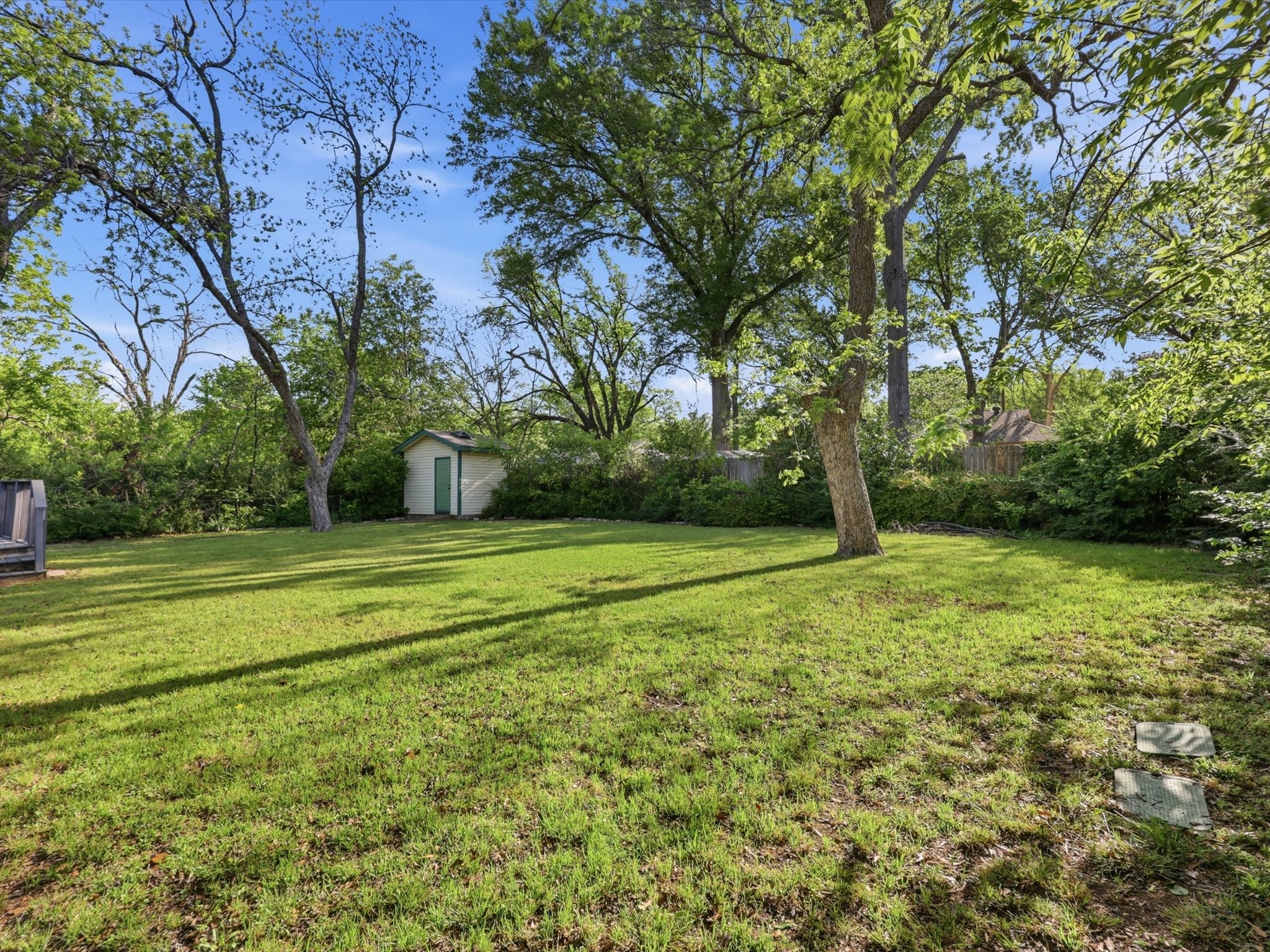 2210 Robinwood Lane Denton TX 76209