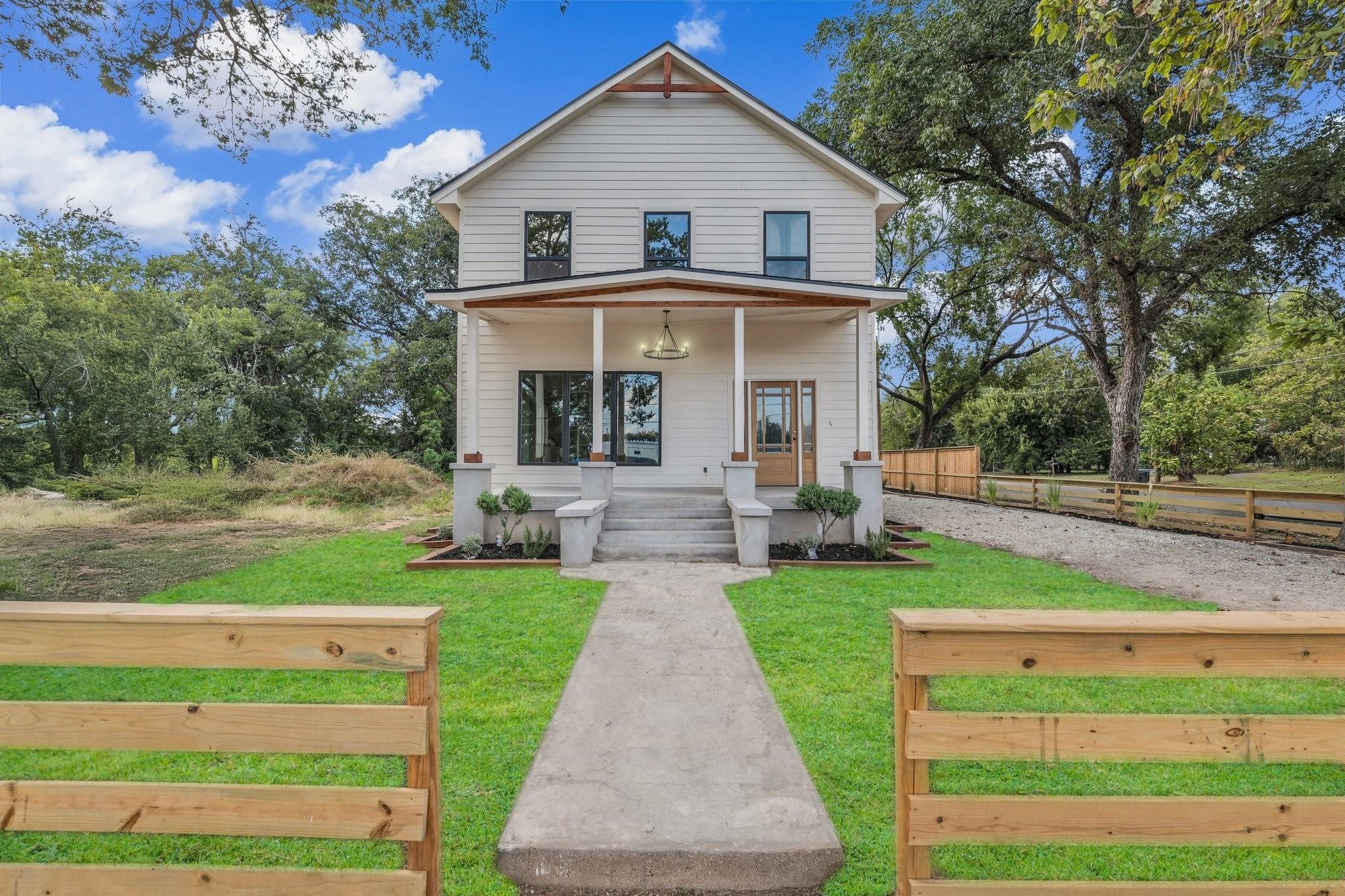 718 Tyler Street Waco TX 76704