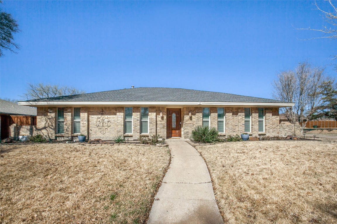 2401 Teakwood Lane Plano TX 75075