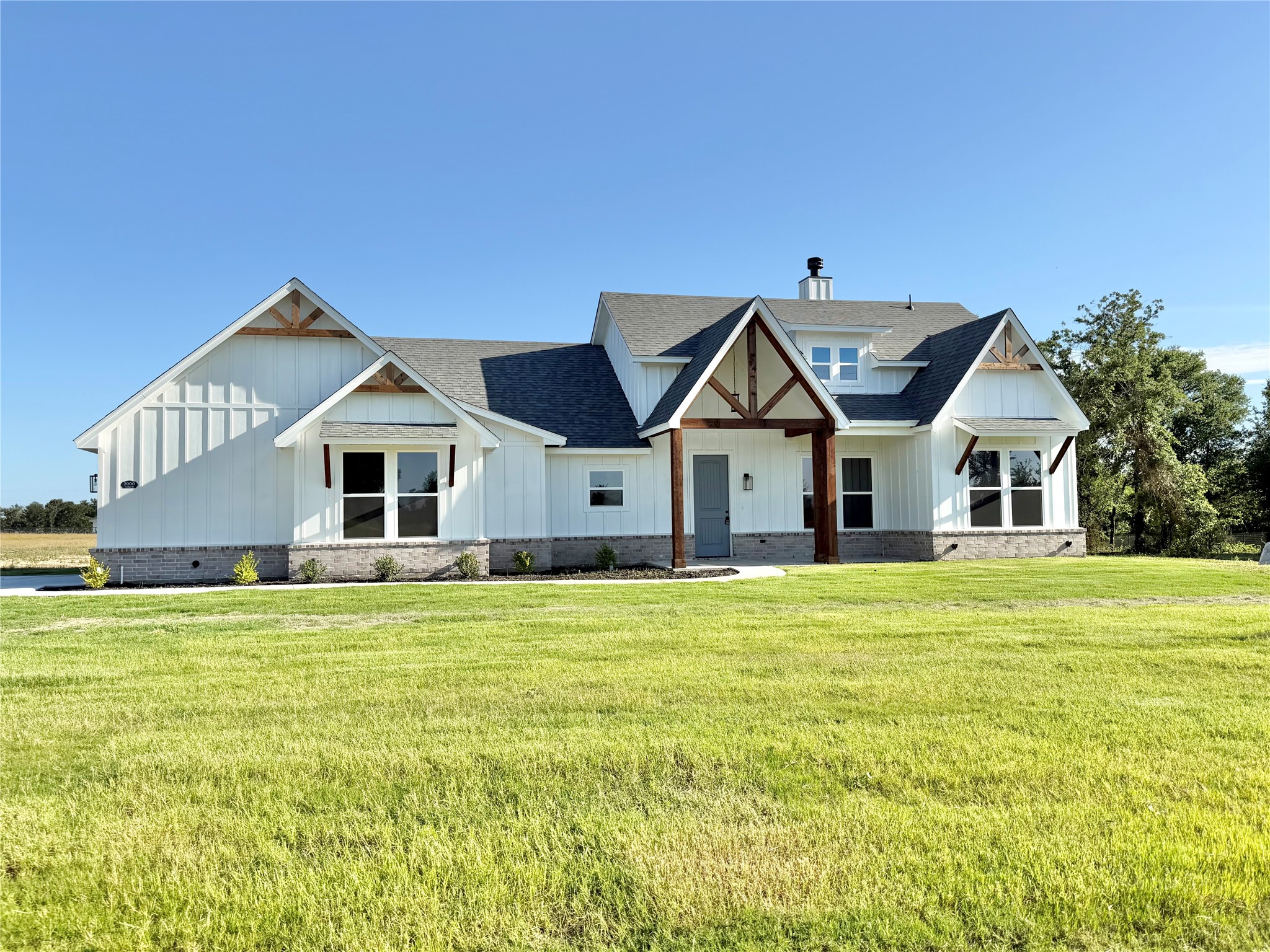 2000 Collin Street Weatherford TX 76085