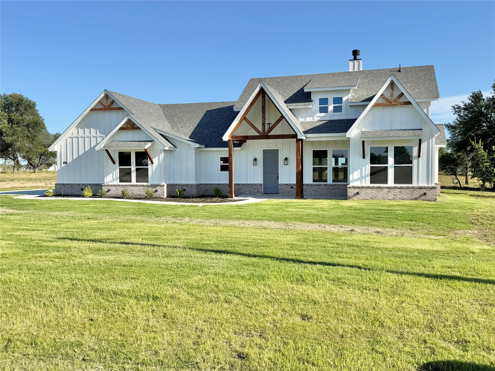 2000 Collin Street Weatherford TX 76085