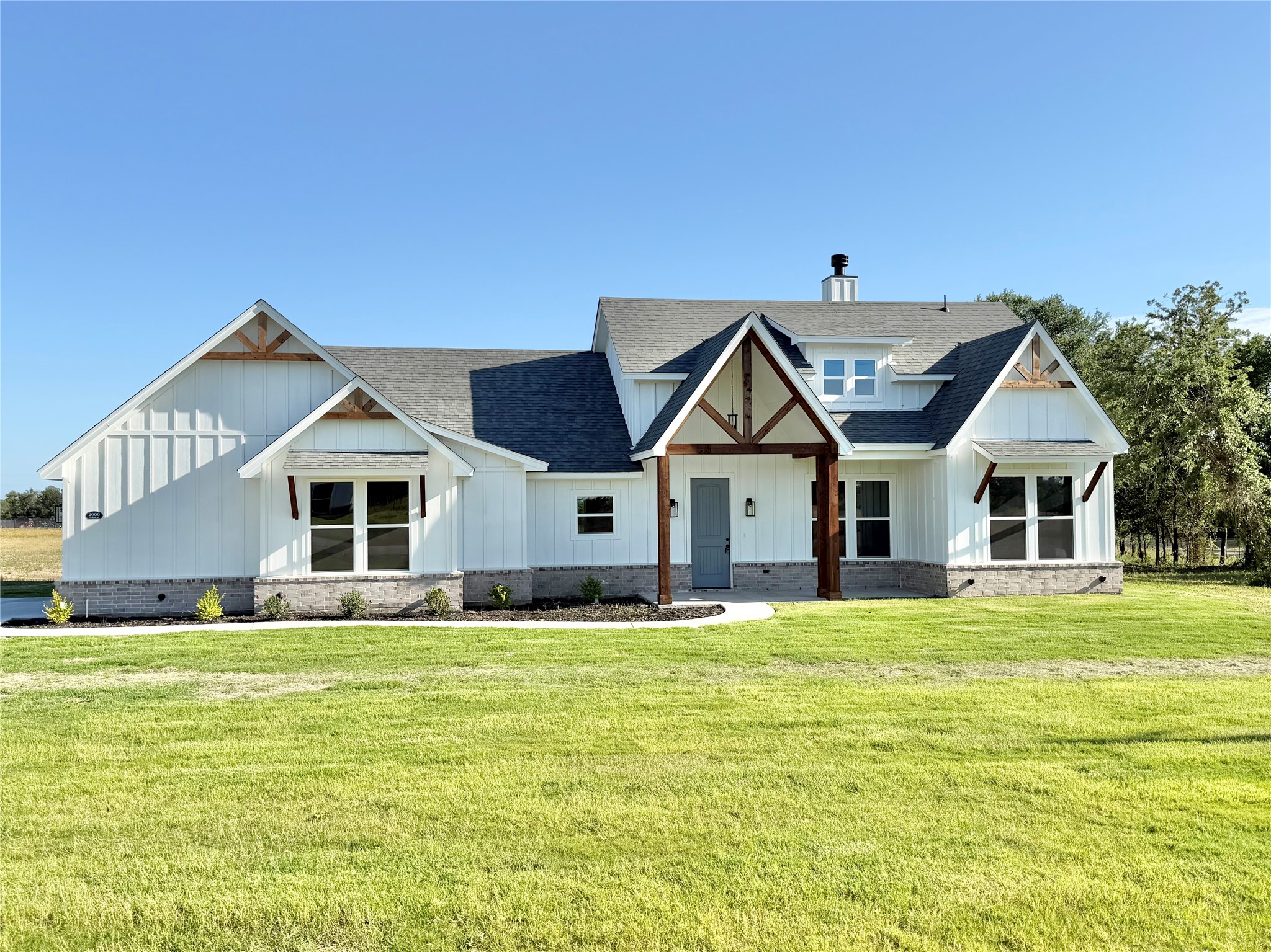 2000 Collin Street Weatherford TX 76085
