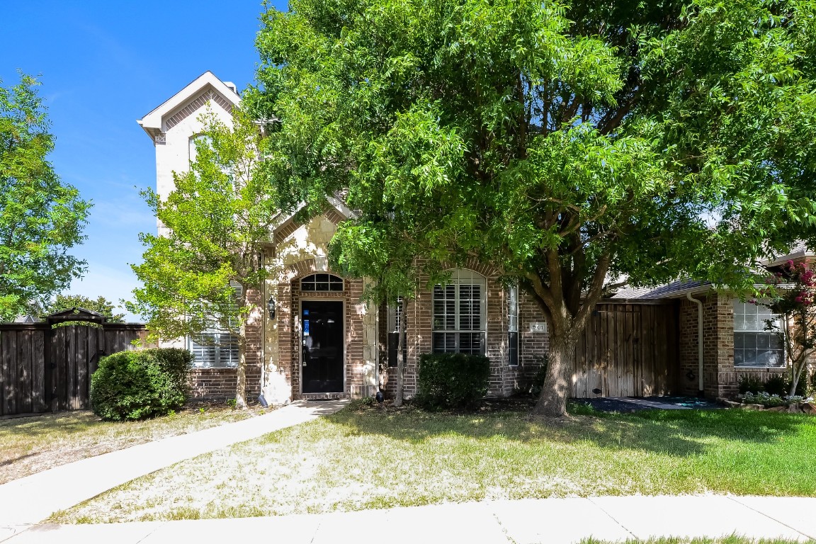 7901 Rosebriar Lane Plano TX 75024