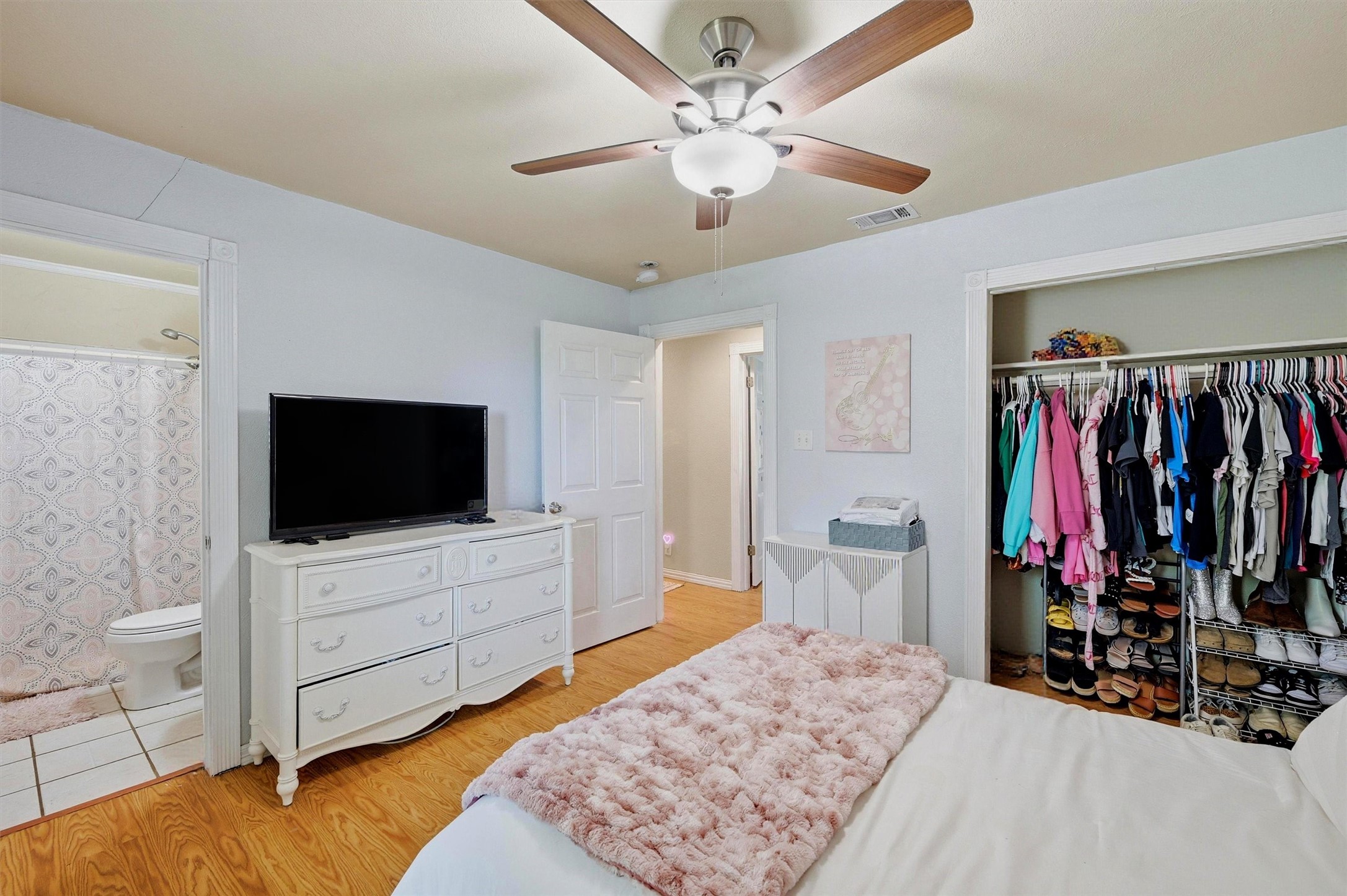 109 N Hickory Avenue Denison TX 75020