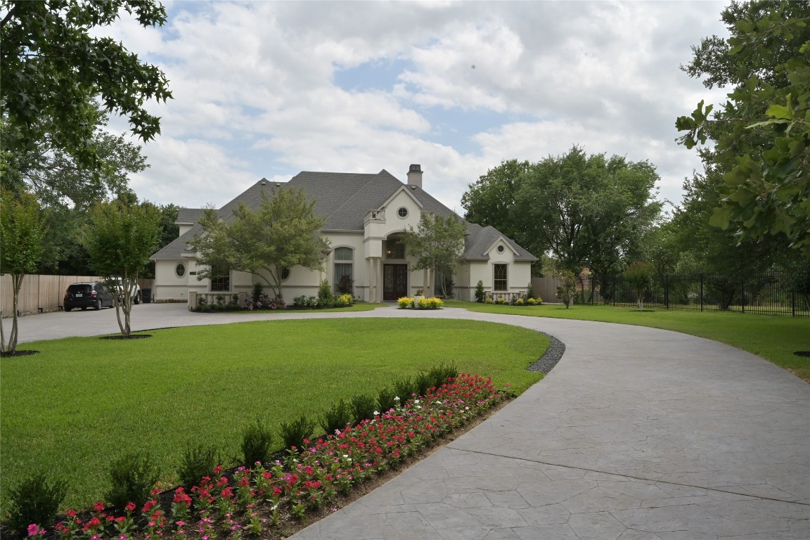 2009 Hall Johnson Road Colleyville TX 76034