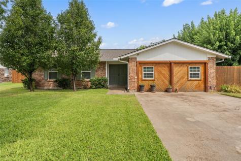 509 E Hayes Avenue Whitney TX 76692