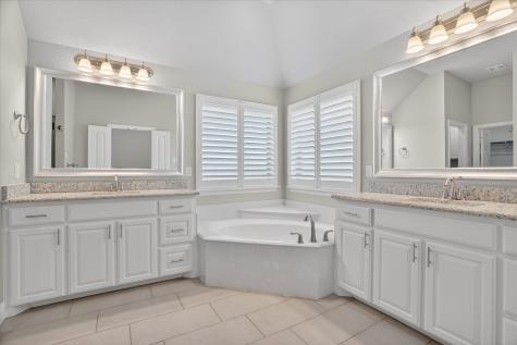 1019 Merriam Court Weatherford TX 76087