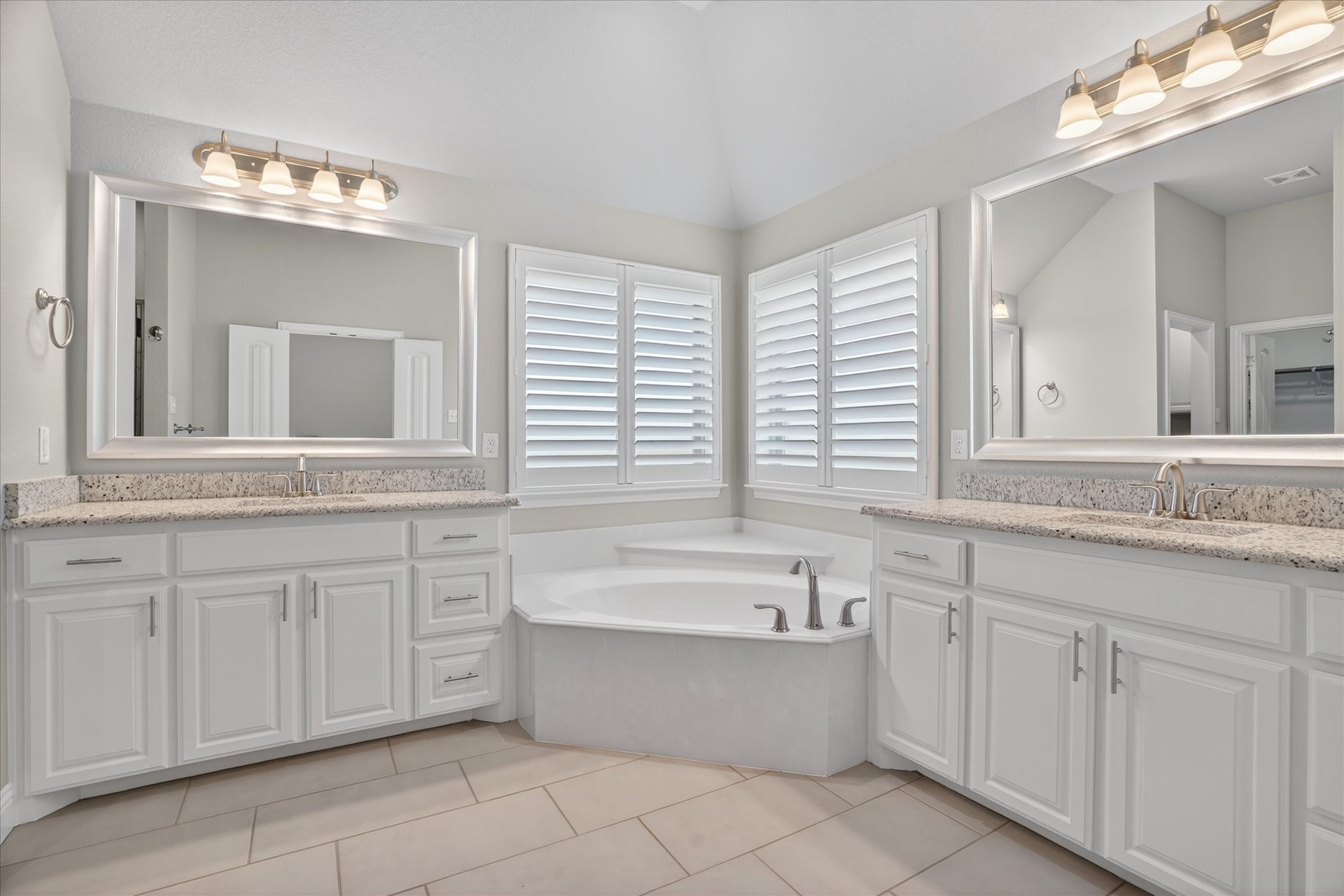 1019 Merriam Court Weatherford TX 76087
