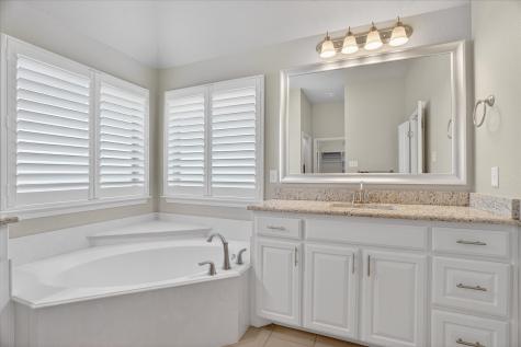 1019 Merriam Court Weatherford TX 76087