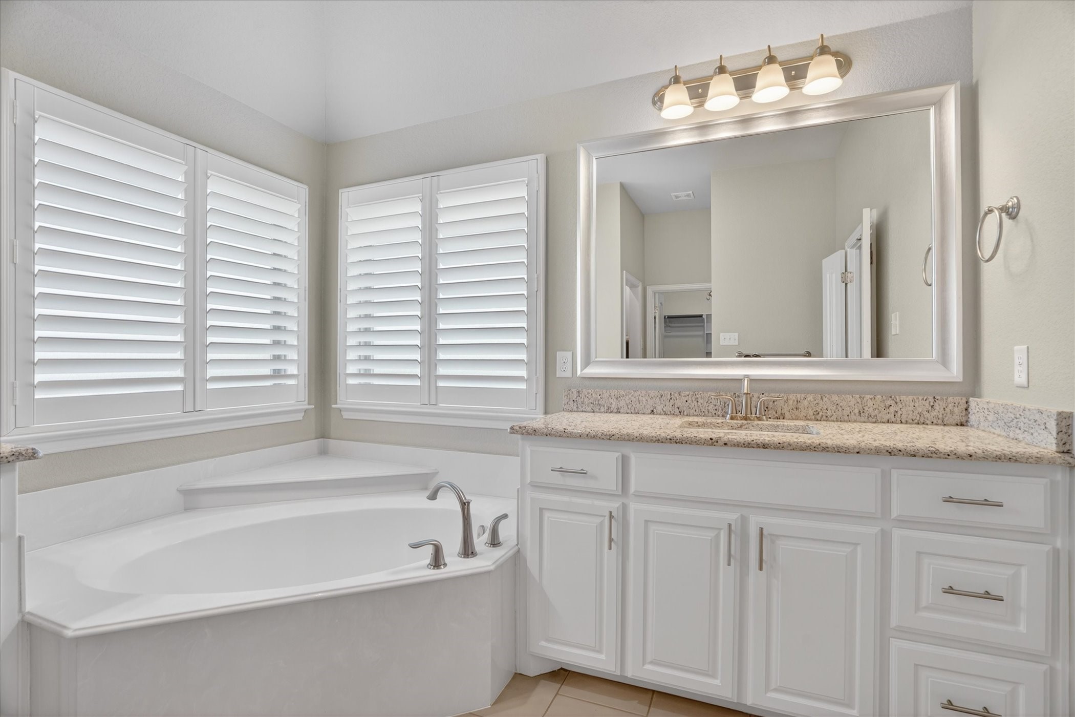 1019 Merriam Court Weatherford TX 76087