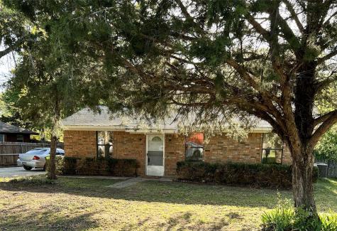 302 N Agnew Street Boyd TX 76023