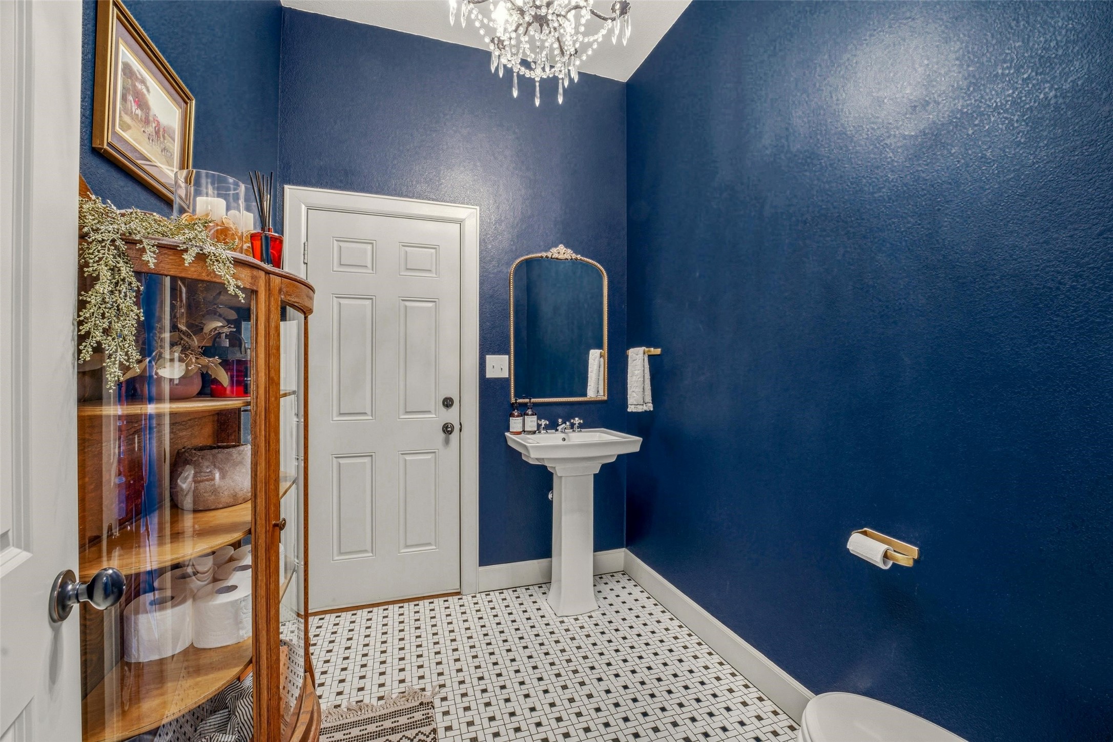907 Cherry Street Graham TX 76450