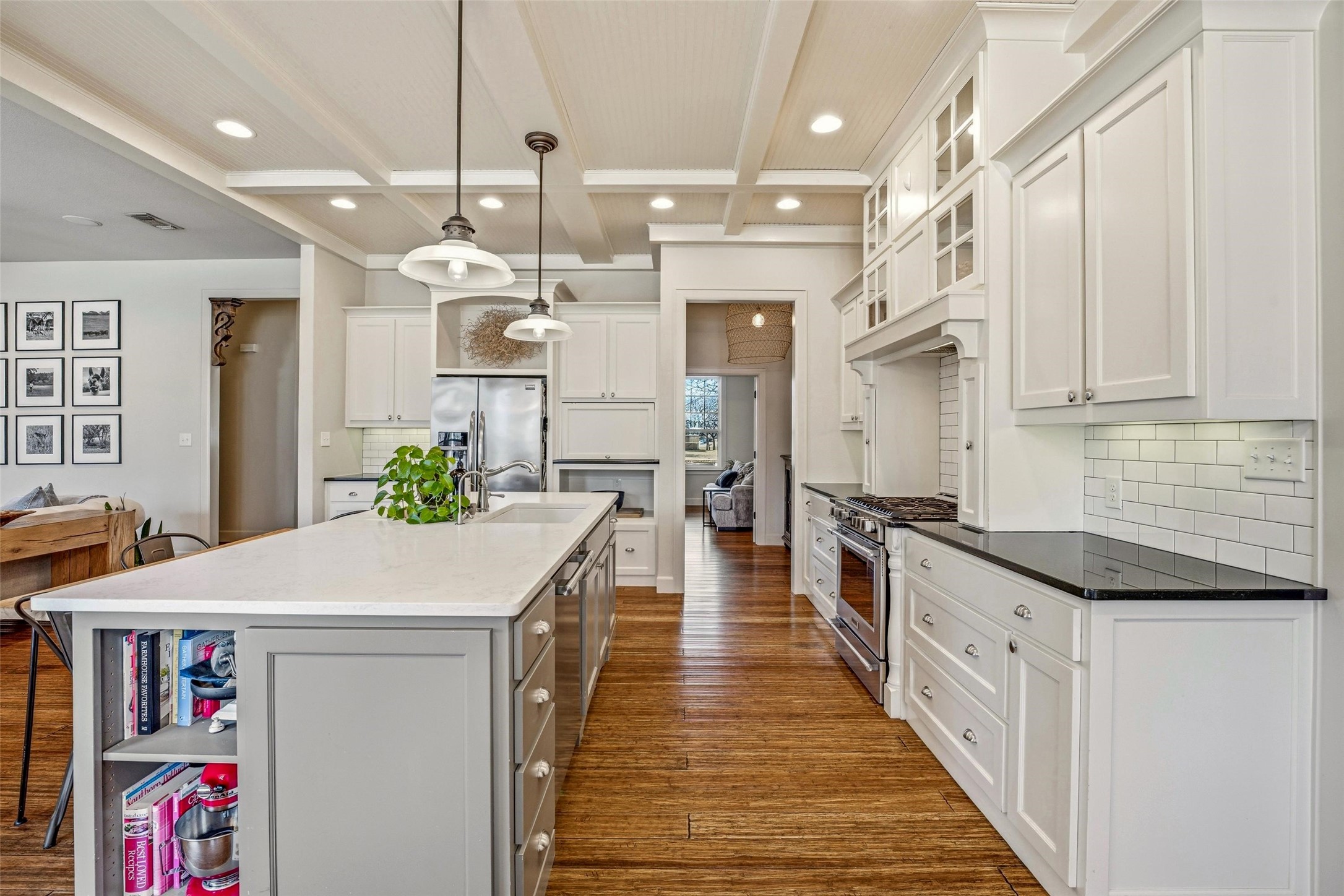 907 Cherry Street Graham TX 76450