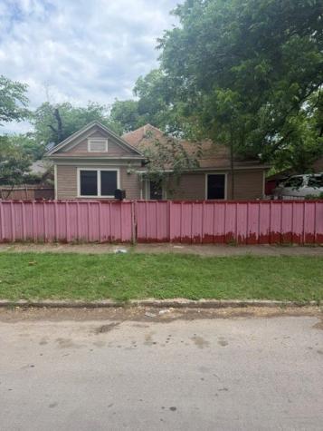 417 W Brooklyn Avenue Dallas TX 75208