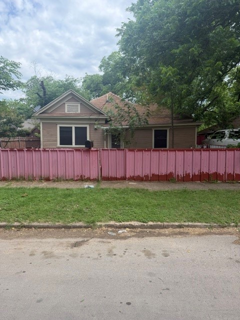 417 W Brooklyn Avenue Dallas TX 75208