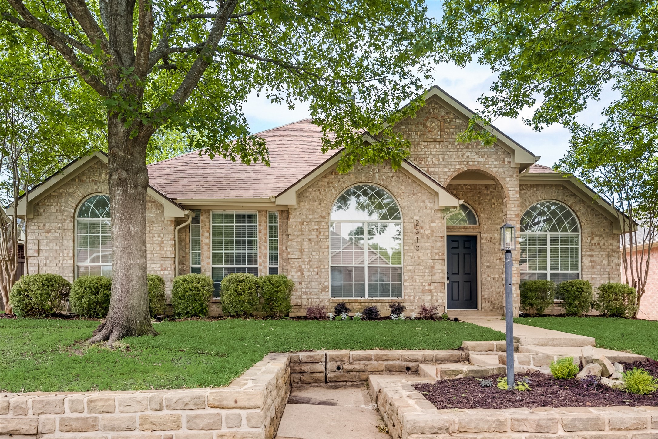 2310 Shiloh Lane Mesquite TX 75181