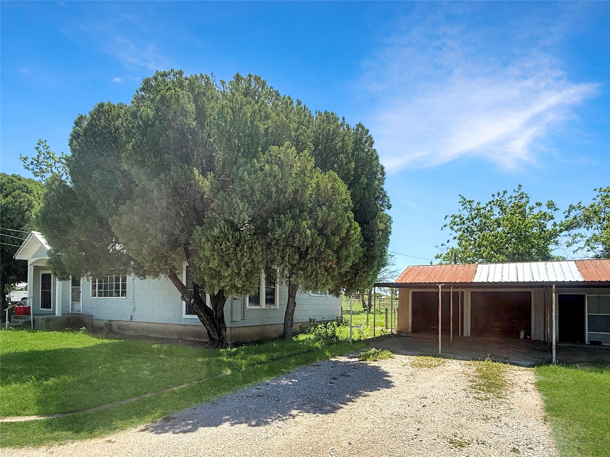 1407 E Us Highway 180 Breckenridge TX 76424