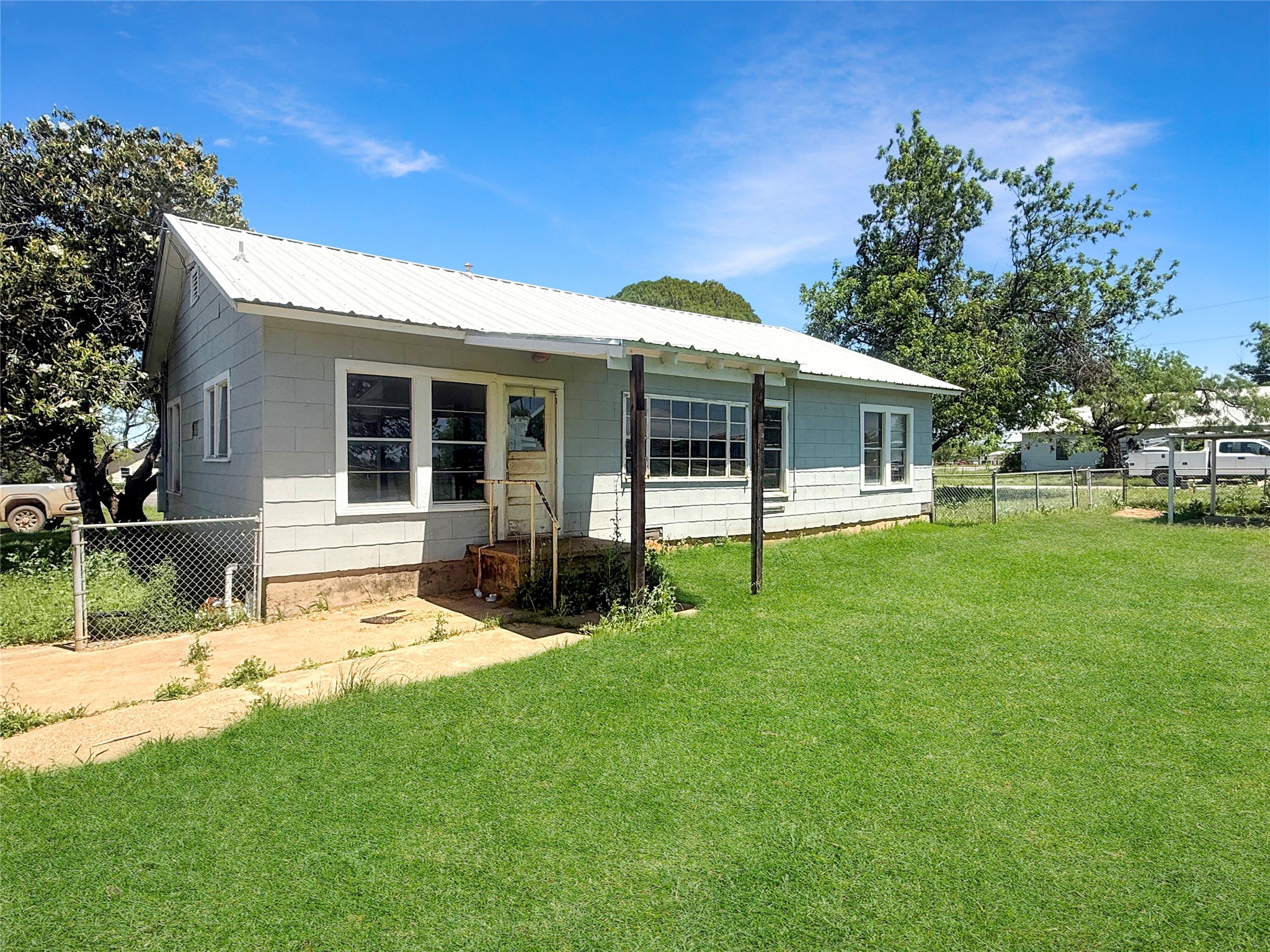 1407 E Us Highway 180 Breckenridge TX 76424