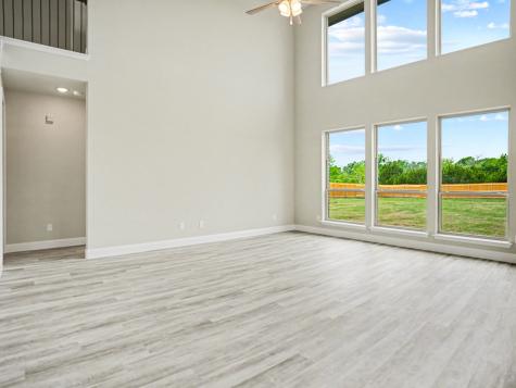 979 Beaverbrook Lane Desoto TX 75115
