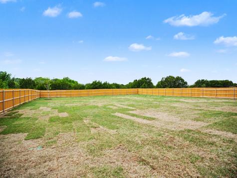979 Beaverbrook Lane Desoto TX 75115