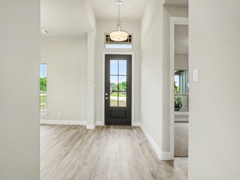 979 Beaverbrook Lane Desoto TX 75115