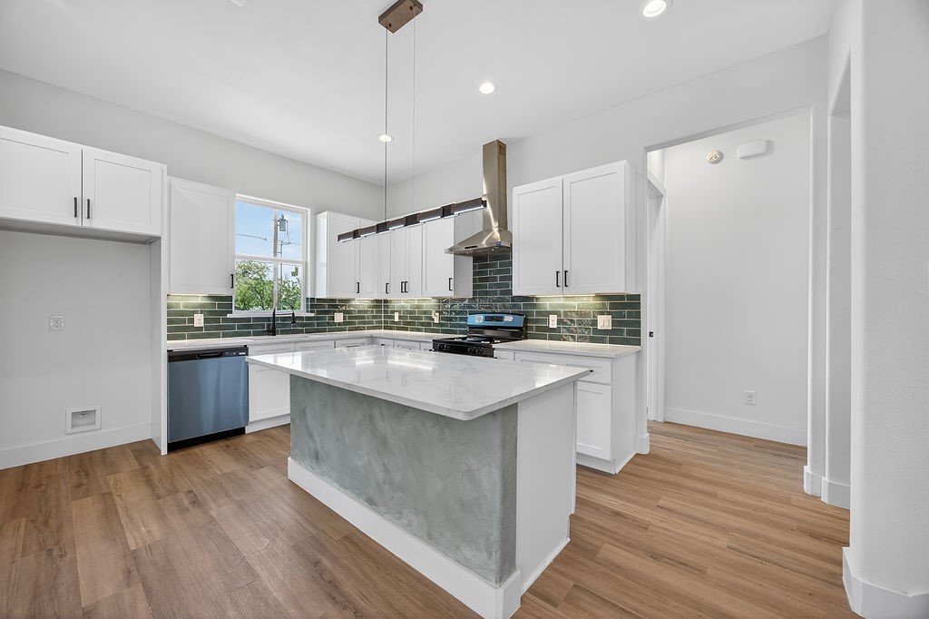 2701 S Jones Street Fort Worth TX 76104