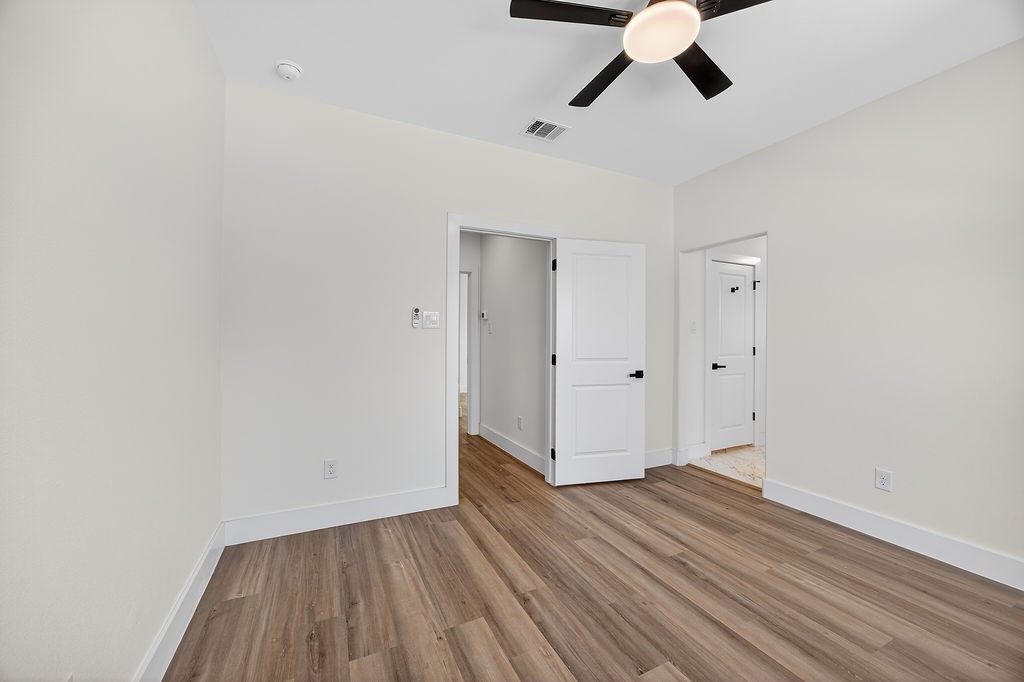 2701 S Jones Street Fort Worth TX 76104