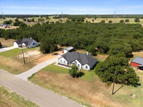 117 Coyote Cave Lane Alvord TX 76225