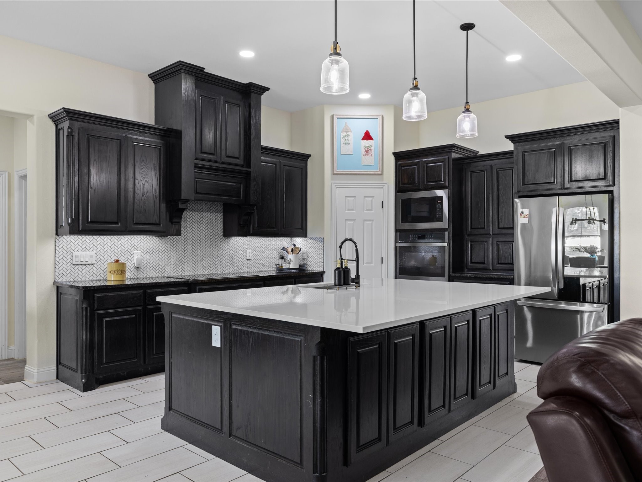117 Coyote Cave Lane Alvord TX 76225
