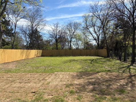 3322 Springview Avenue Dallas TX 75216