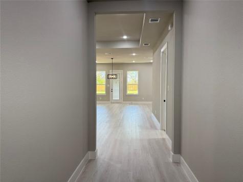 3322 Springview Avenue Dallas TX 75216