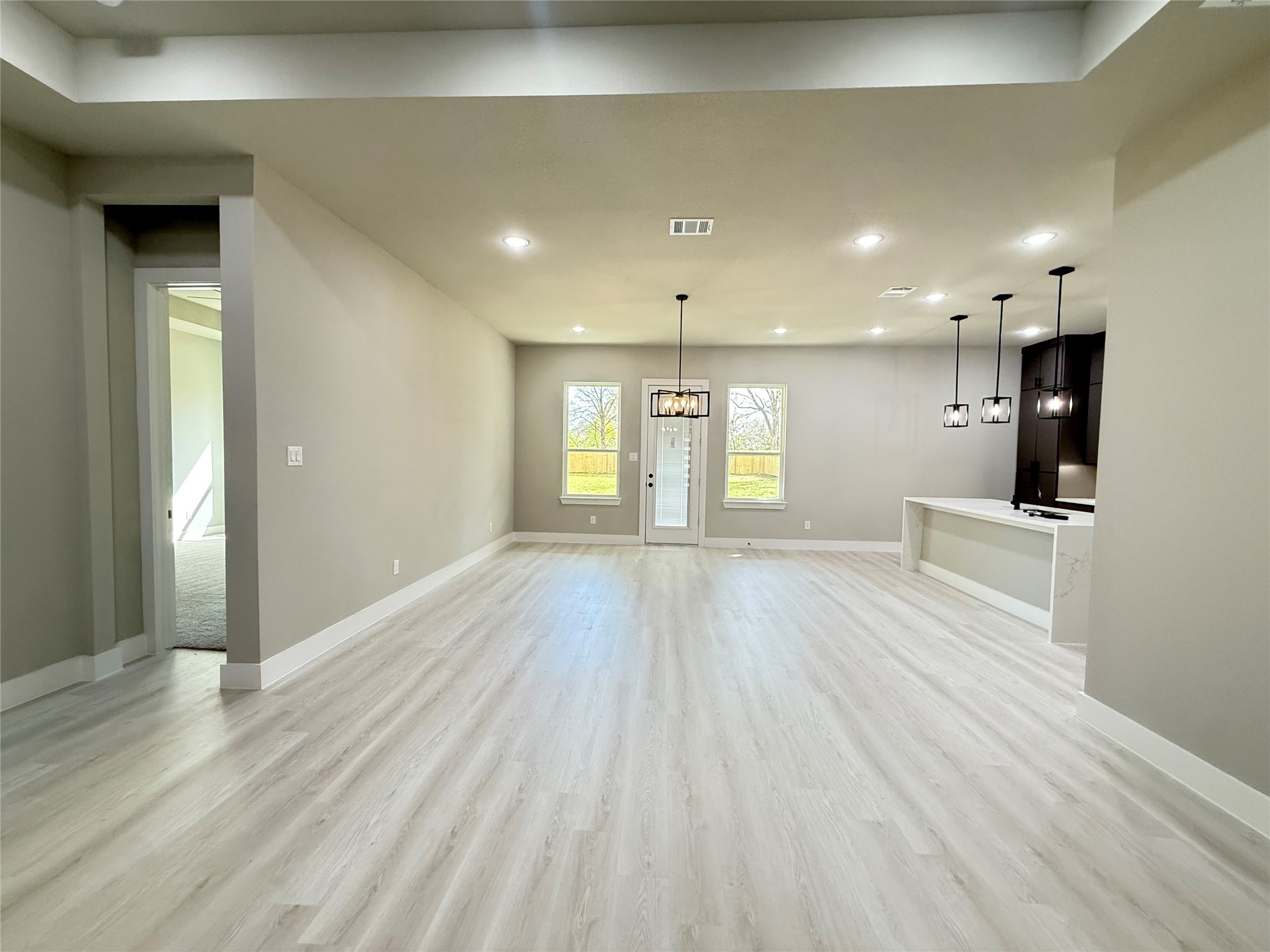 3322 Springview Avenue Dallas TX 75216
